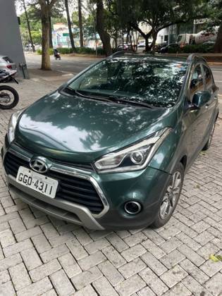 HYUNDAI HB20X 1.6 16V PREMIUM FLEX 4P AUTOMÁTICO HYUNDAI HB20X 1.6 16V PREMIUM FLEX 4P AUTOMÁTICO